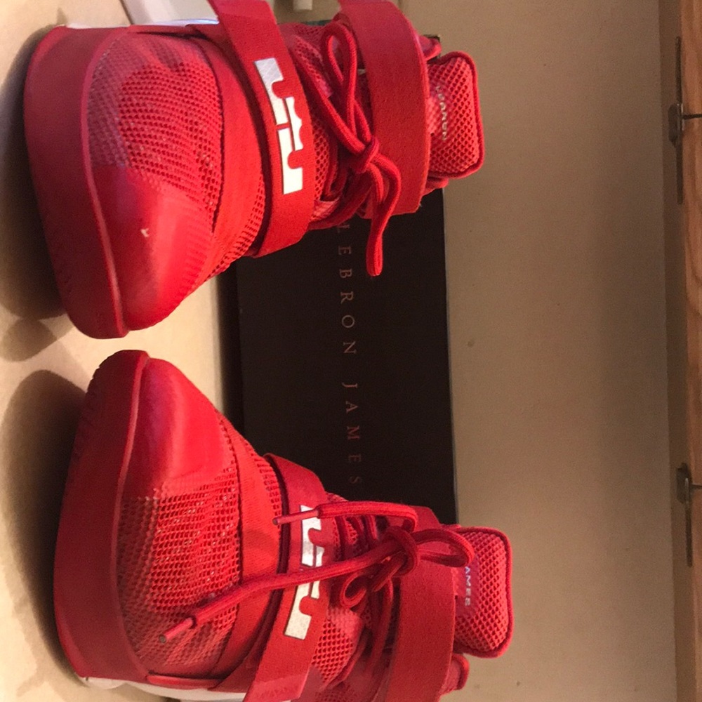 LEBRON SOLDIER IX TB